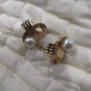 Vintage Marbella- Gold Tone and Pearl Twist Earrings